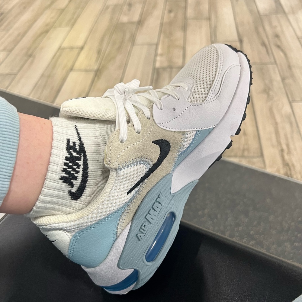 Nike Air Max in White and Light Blue